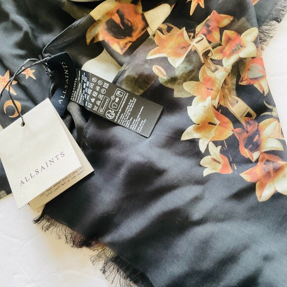 ALL SAINTS Women's Luxurious "Stargazer" Oblong Scarf NWT - Picture 4 of 8